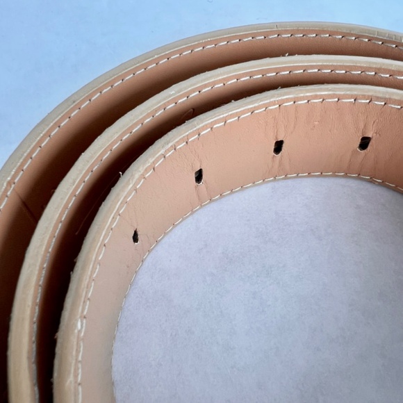 ✨FLASH SALE✨DONALD PLINER METALLIC ANIMAL PRINT BELT - Picture 4 of 5